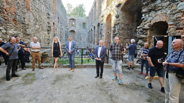 Międzynarodowi artyści w Ząbkowicach Śląskich. Rozpoczął się festiwal fotografii aktu
