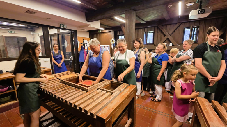  Międzypokoleniowy wyjazd do Muzeum Papiernictwa w Dusznikach-Zdroju