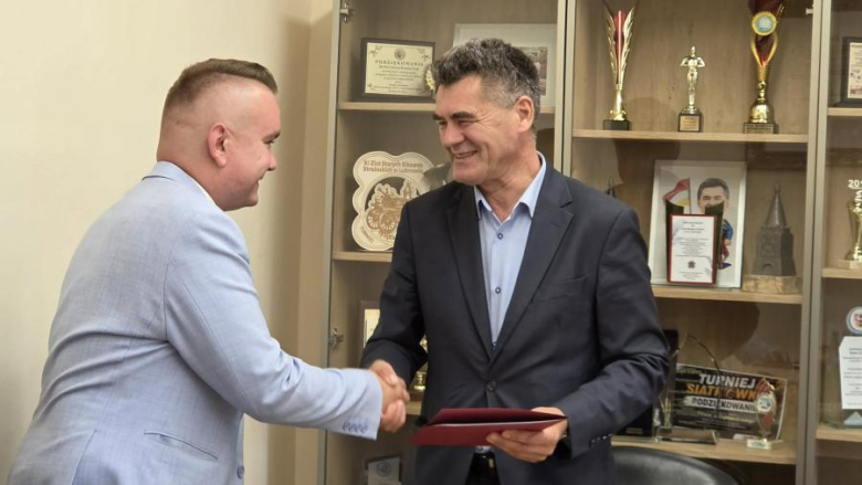 Kolejni nauczyciele szkół Powiatu Ząbkowickiego z awansem zawodowym
