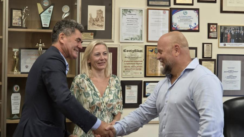 Kolejni nauczyciele szkół Powiatu Ząbkowickiego z awansem zawodowym