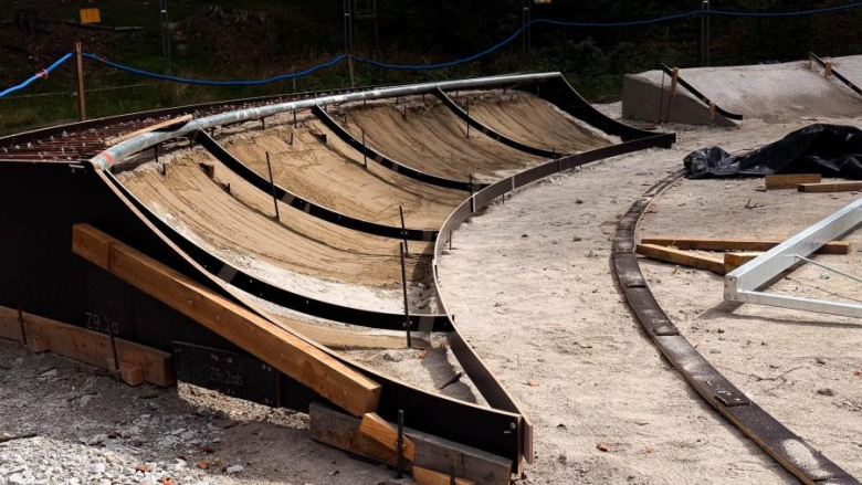 Skatepark za blisko 2,6 mln zł powstaje w Ziębicach. Ma być gotowy jeszcze w tym roku