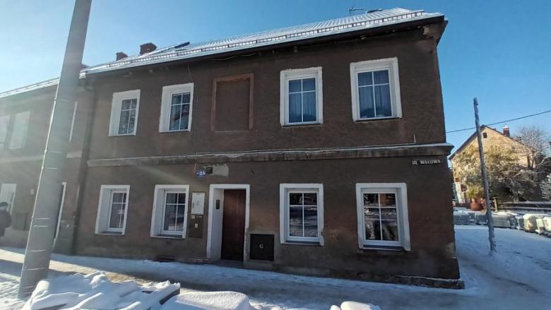 Nowa elewacja budynku przy ul. Wałowej w Ziębicach. Remont kosztował blisko 140 tys. zł