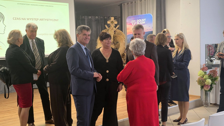 O wartościach i roli kobiet na wsi. VI Powiatowy Kongres Kobiet Wiejskich odbył się w Mąkolnie