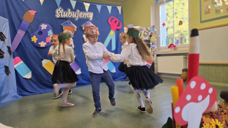Pasowanie na Starszaka w Przedszkolu Publicznym „Zielona Dolina” w Mąkolnie
