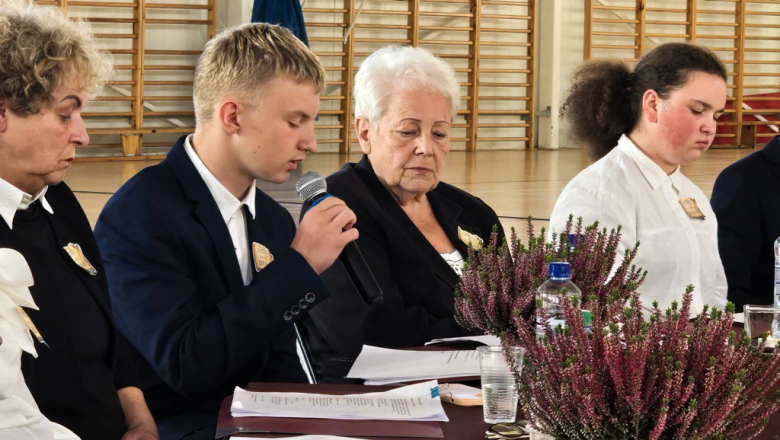 Narodowe Czytanie połączyło pokolenia w Złotym Stoku