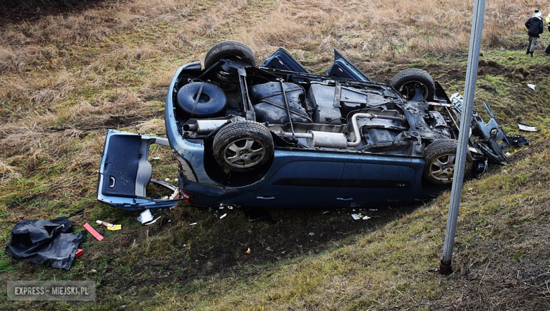 Dachowanie Renault na krajowej ósemce