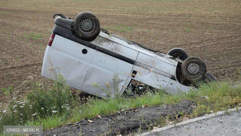 Dachowanie citroena w Braszowicach