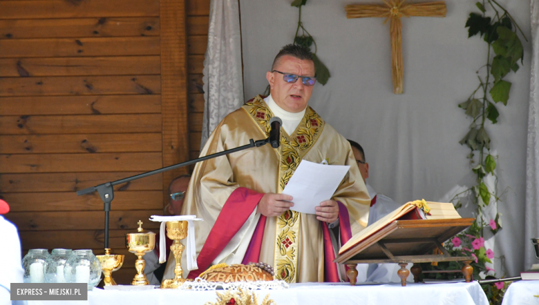 Dożynki gminy Bardo w Dzbanowie