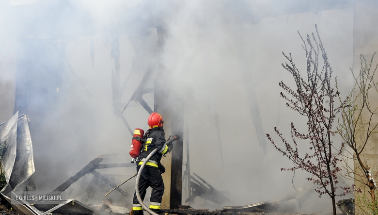 Pożar zabudowań gospodarczych w Zwróconej