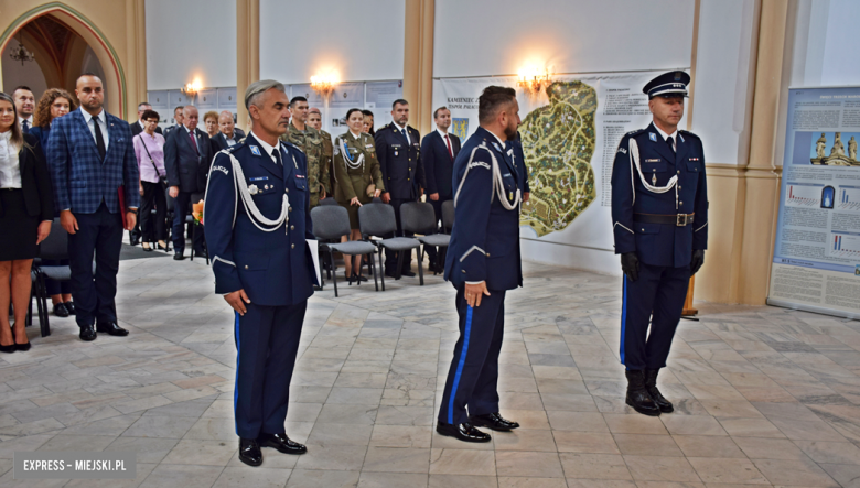 Powiatowe Święto Policji. Funkcjonariusze otrzymali awanse