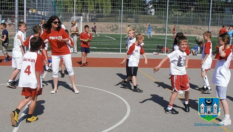 Festyn w Szkole Podstawowej nr 3 w Ząbkowicach Śląskich