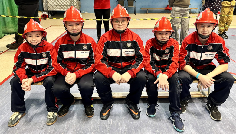 Pierwsze Halowe Zawody Młodzieżowych Drużyn Pożarniczych