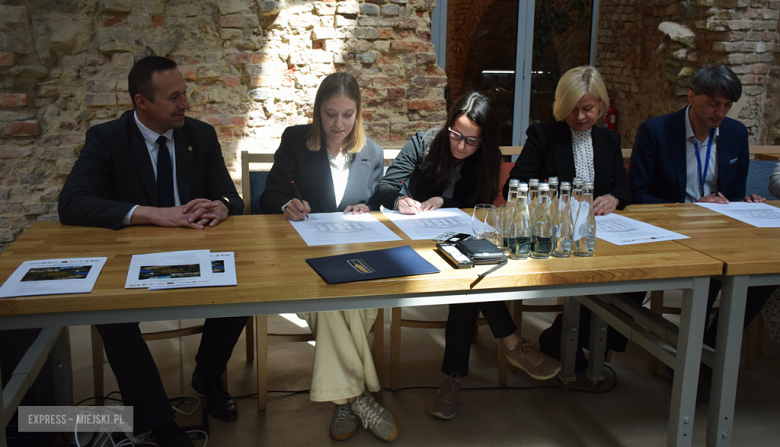 W stronę UNESCO – Twierdza Srebrna Góra z międzynarodowym wsparciem [foto]