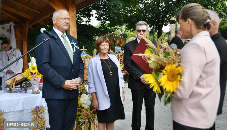 Dożynki gminy Bardo w Dzbanowie