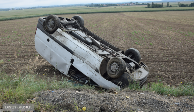 Dachowanie citroena w Braszowicach