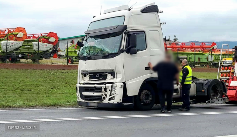  Dwa zdarzenia drogowe w odstępie godziny. Jedna przyczyna