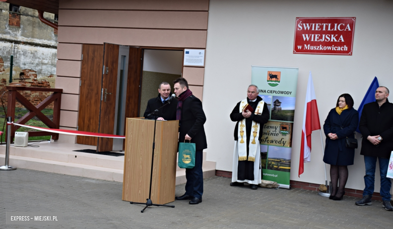 Uroczyste otwarcie świetlicy wiejskiej w Muszkowicach