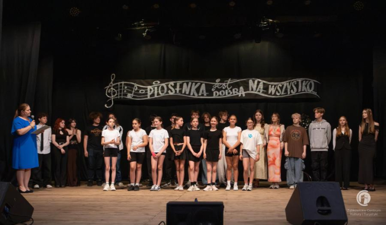 „Piosenka jest dobra na wszystko”. Muzyczny wieczór w Ząbkowicach Śląskich
