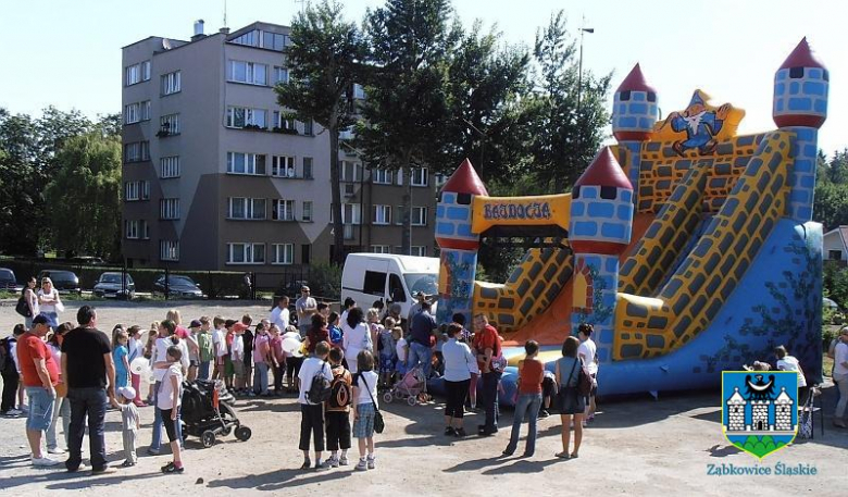 Festyn w Szkole Podstawowej nr 3 w Ząbkowicach Śląskich