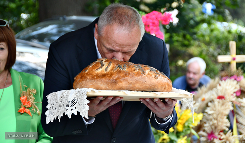 Dożynki Gminy Bardo w Dzbanowie 