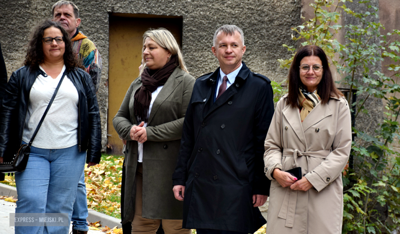Po rocznej przebudowie Plac Kościelny ponownie otwarty