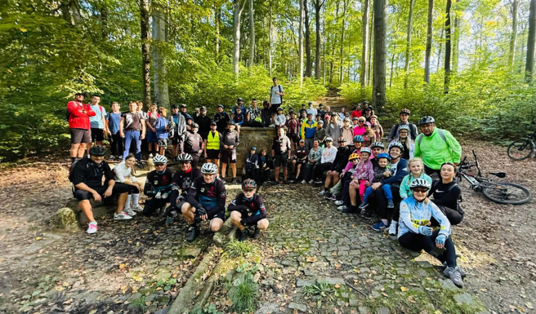 Rodzinny Rajd Rowerowy. Około 100 osób przejechało trasę przez kilka miejscowości