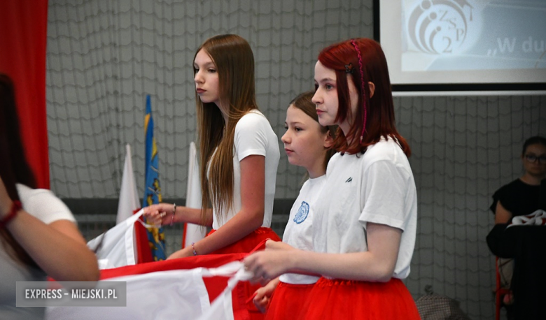 Uroczyste otwarcie zmodernizowanej hali sportowej w Kamieńcu Ząbkowickim