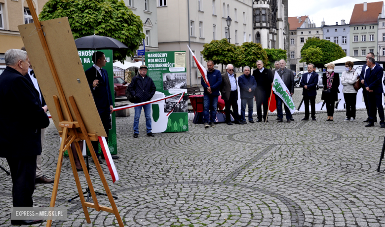 Uroczyste otwarcie wystawy plenerowej „Tu rodziła się »Solidarność« Rolników"