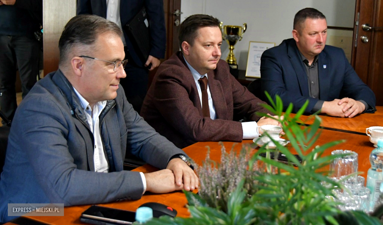 Zakończenie prac na zbiorniku wodnym Topola. Briefing prasowy