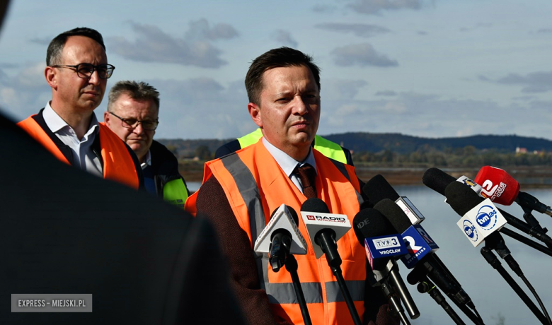 Zakończenie prac na zbiorniku wodnym Topola. Briefing prasowy