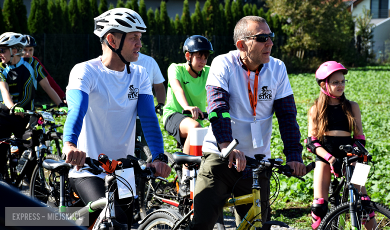 Nowa ścieżka rowerowa otwarta. Ponad 150 osób na trasie 26. Powiatowego Rajdu Rowerowego