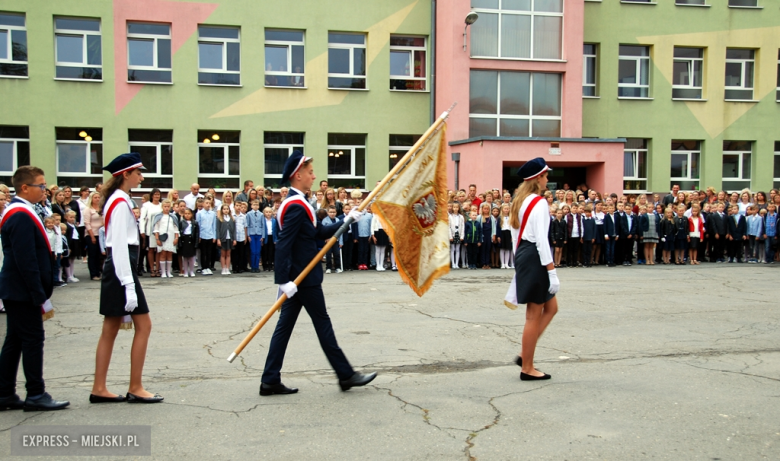 Rozpoczęcie roku szkolnego 2019/2020 w Szkole Podstawowej nr 3 w Ząbkowicach Śląskich