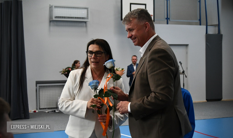 Uroczyste otwarcie zmodernizowanej hali sportowej w Kamieńcu Ząbkowickim