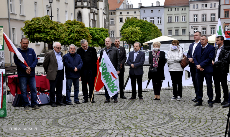 Uroczyste otwarcie wystawy plenerowej „Tu rodziła się »Solidarność« Rolników"