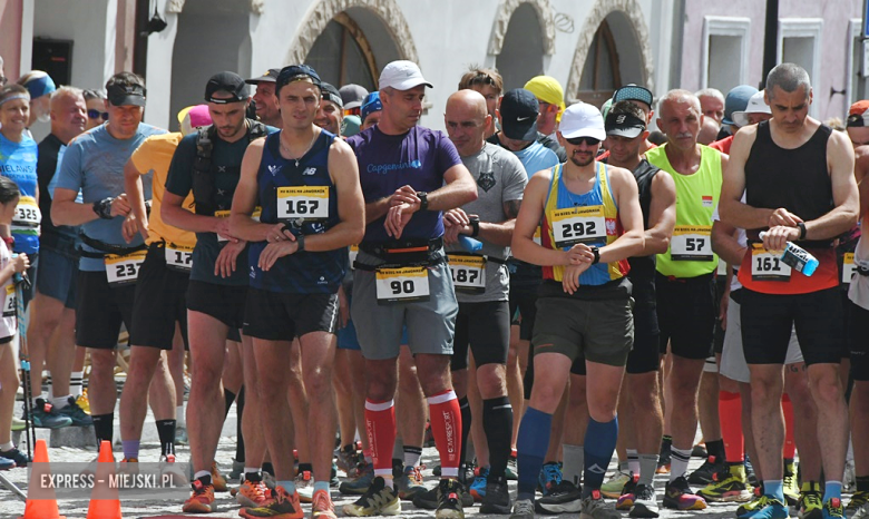 Sportowe emocje w Złotym Stoku. XV Bieg na Jawornik za nami