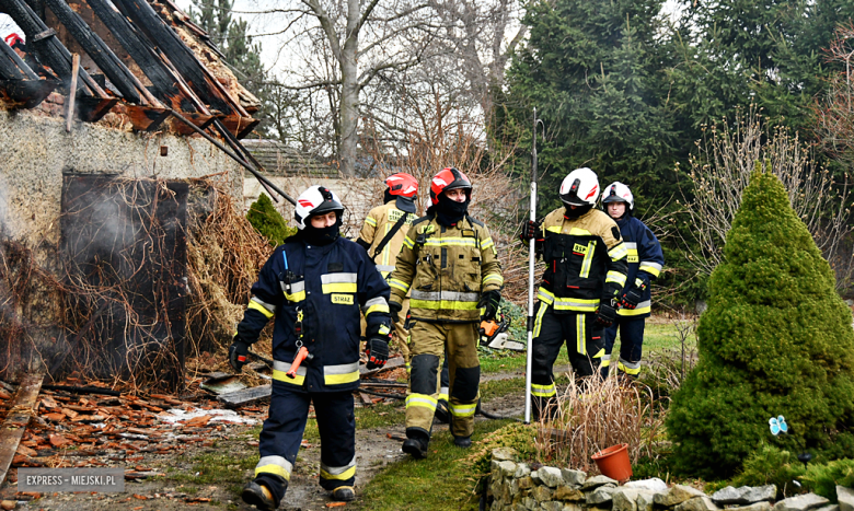 Pożar budynku gospodarczego w Braszowicach