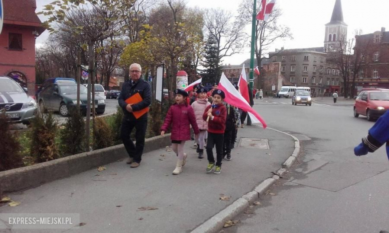 Uczniowie ze szkoły podstawowej nr 3 w Ząbkowicach Śląskich