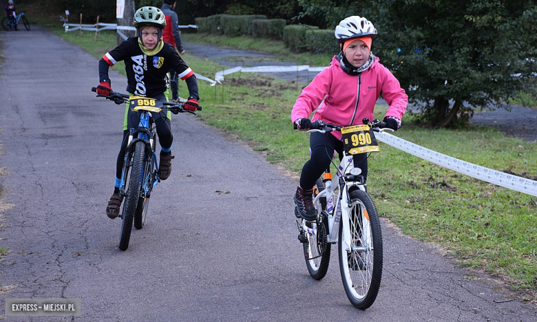 Zawody MTB - Jesień w Mieście Cudów. Bardo gościło kolarzy górskich