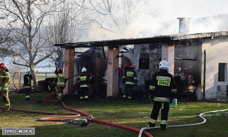 Pożar budynku gospodarczego w Brzeźnicy