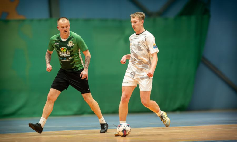 Ząbkowicka Liga Futsalu wkroczyła w decydującą fazę. Znamy cztery ekipy, które zawalczą o mistrza