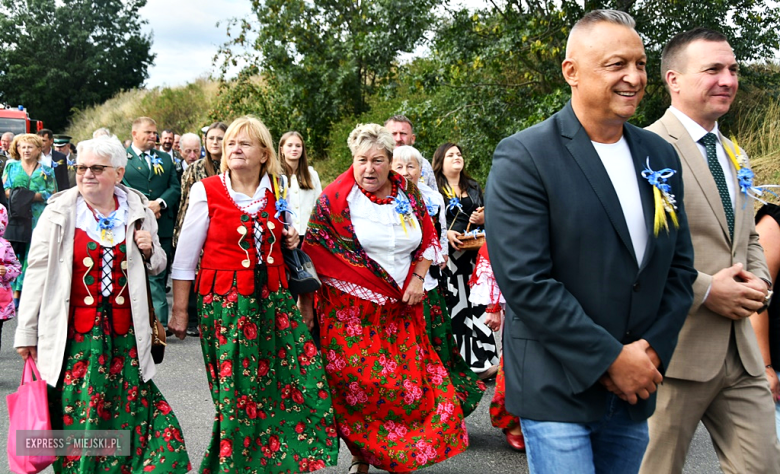 W Starym Henrykowie podziękowano za plony. Dożynki Gminy Ciepłowody