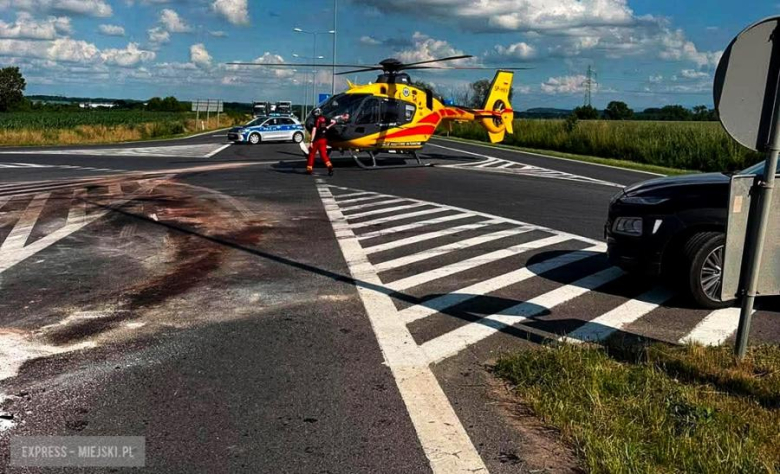Zderzenie dwóch samochodów na skrzyżowaniu małej obwodnicy Ząbkowic Śląskich. LPR w akcji