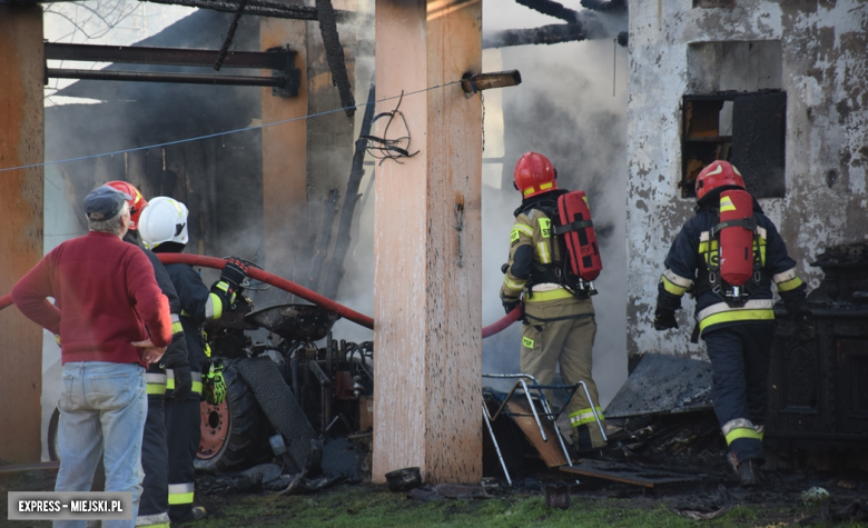 Pożar budynku gospodarczego w Brzeźnicy