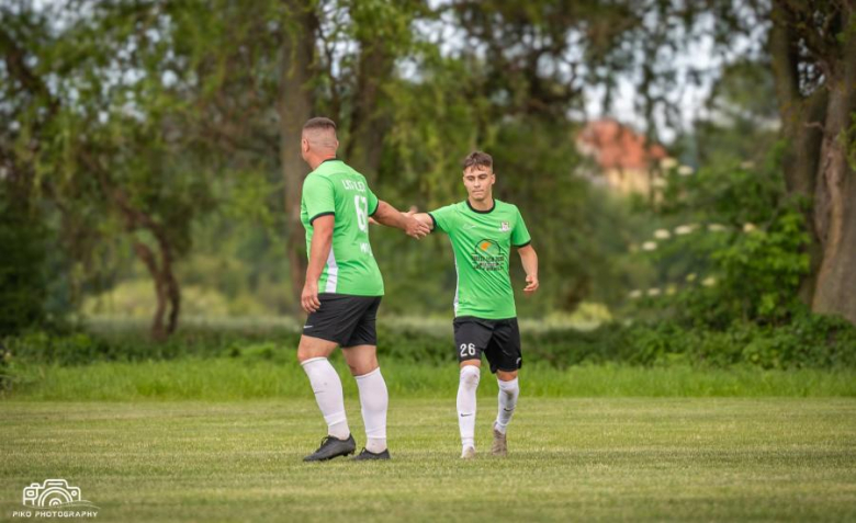 A-klasa, gr. II: Ślęża Ciepłowody 0:3 (0:1) Orzeł Ząbkowice Śląskie