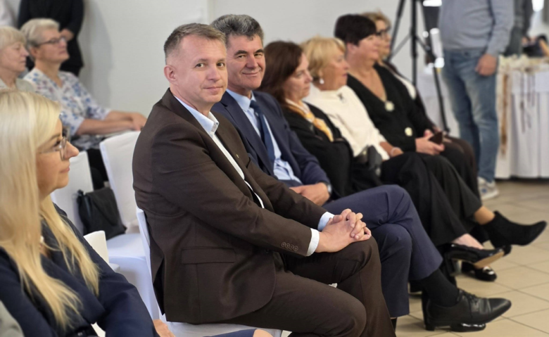 O wartościach i roli kobiet na wsi. VI Powiatowy Kongres Kobiet Wiejskich odbył się w Mąkolnie