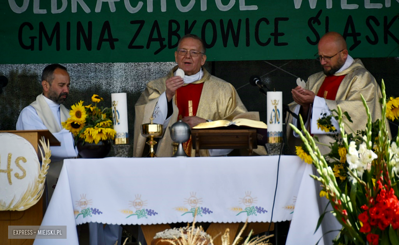 Muzyka, tradycja i turniej sołectw – dożynki gminne w Olbrachcicach Wielkich