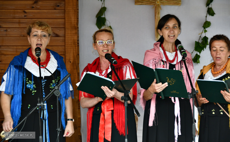 Dożynki Gminy Bardo w Dzbanowie 