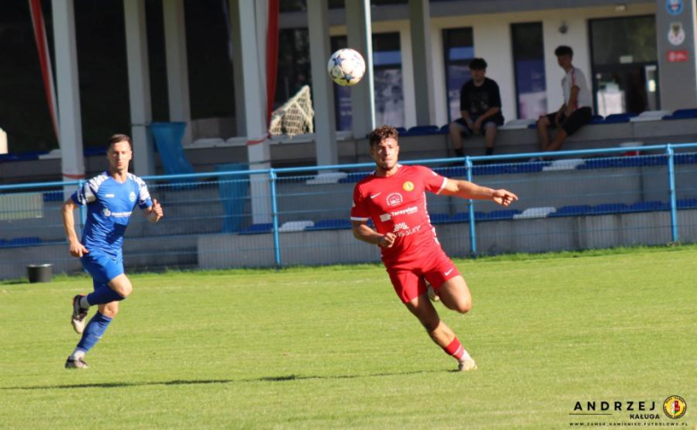 Klasa okręgowa: Zjednoczeni Zarów 1:3 (1:0) Zamek Kamieniec Zabkowicki