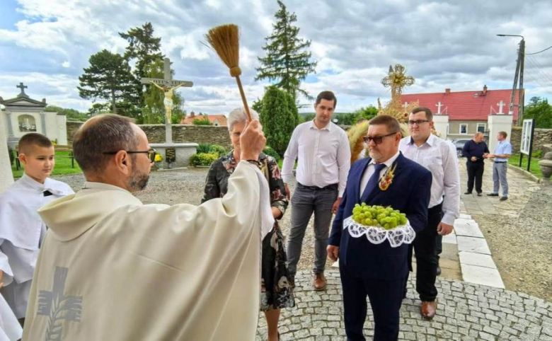 IV Ludowa Przedborowa i dożynki parafialne. Wspólne świętowanie
