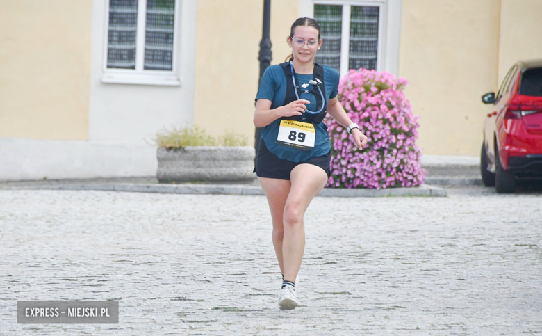 Sportowe emocje w Złotym Stoku. XV Bieg na Jawornik za nami